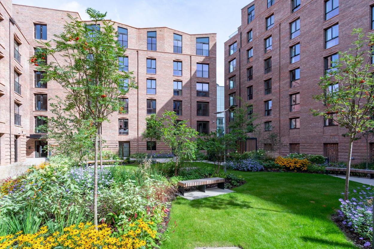 Luxury 2 Bedroom Apartment With Free Parking In The Heart Of York Eksteriør bilde