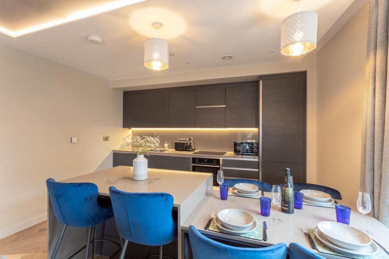Luxury 2 Bedroom Apartment With Free Parking In The Heart Of York Eksteriør bilde