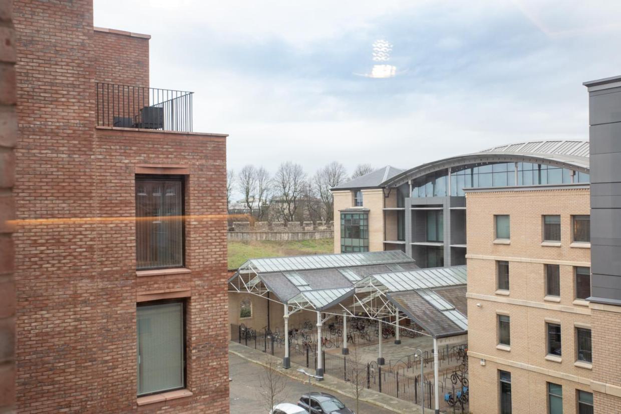 Luxury 2 Bedroom Apartment With Free Parking In The Heart Of York Eksteriør bilde